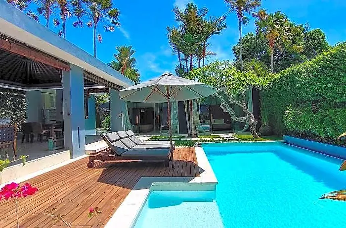 Kembali Hotel Seminyak