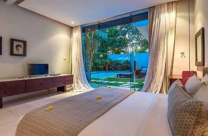 Hotel Kembali 5*